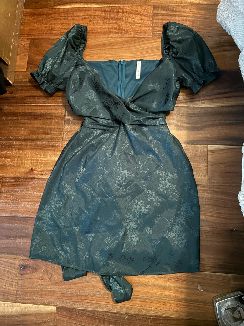 Lucy in the Sky Floral Jacquard Puff Sleeve Mini Dress Teal No Size Tag (1130)